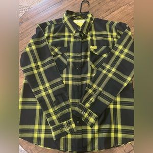 DIXXON Women’s Metallica Flannel size XL.